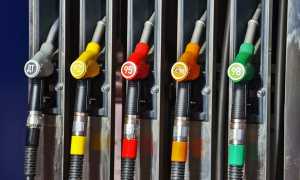 Какой бензин лучше заливать для своей машины