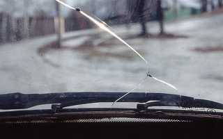 Почему стекла в машине могут треснуть сами по себе