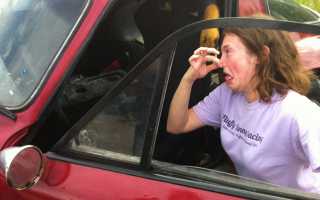 Когда запах бензина в салоне указывает на поломку автомобиля