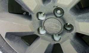 Как правильно защитить колеса машины от воров