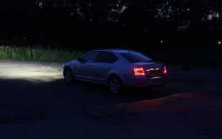 Ксеноновые противотуманные фары на Шкода Октавия А5: насколько оправдано такое решение