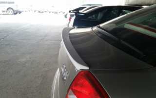 Почему часто путают спойлер с антикрылом и зачем они нужны автомобилю