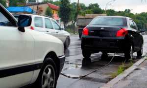 В каких случаях нужно включать “аварийки”