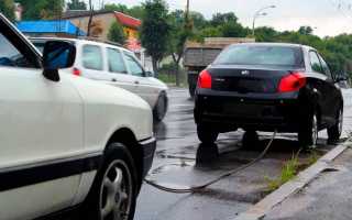 В каких случаях нужно включать “аварийки”