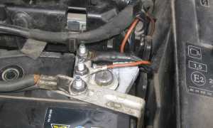 Почему окисляются клеммы аккумулятора и как это исправить