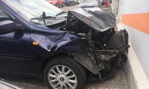 Зачем покупают аварийные автомобили