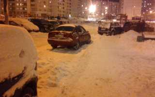 Какие особенности зимней парковки нужно учитывать