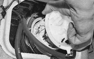 Как снять топливный насос на инжекторных системах