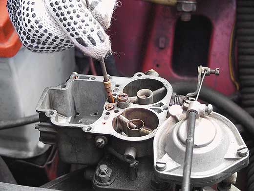 Чистка жиклеров карбюратора Чистка жиклеров карбюратора