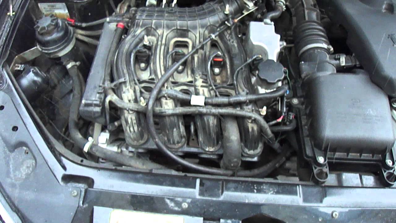 Мотор со снятым пластиковым кожухом