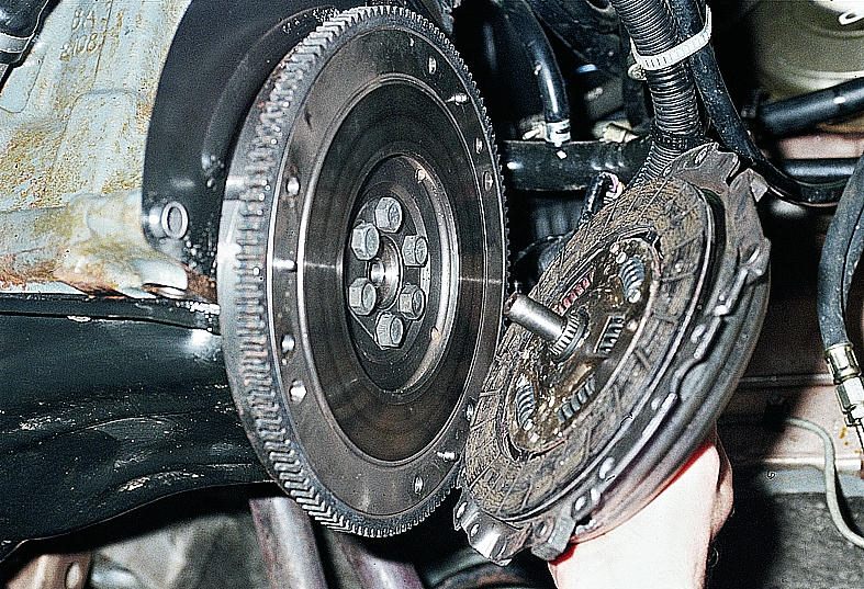 Стуки и посторонние шумы сцепления автомобиля