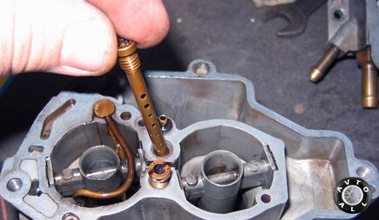 Засорение жиклеров Засорение жиклеров