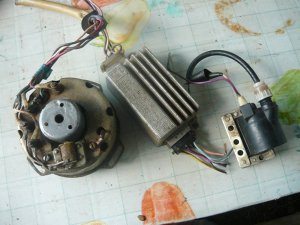 Фото родных деталей системы зажигания ИЖ Планета 2