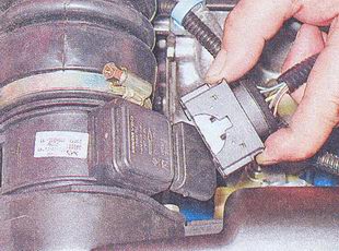 Клеммная колодка датчика массового расхода воздуха