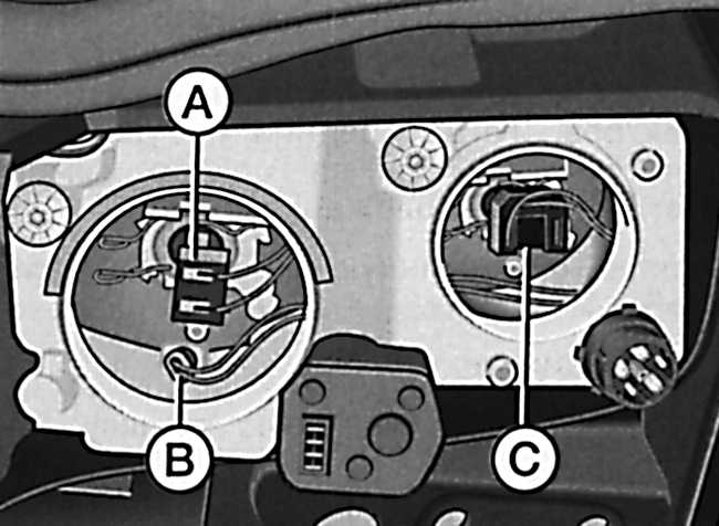 Лампа ближнего света в Пассате Б5 отмечена буквой А
