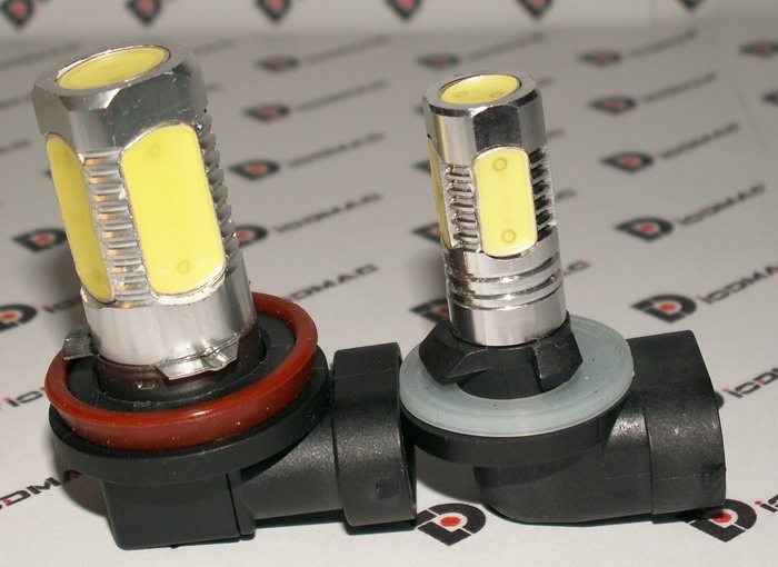 Подобные светодиодные лампы в фары ВАЗ 2110 способны улучшить их работу Подобные светодиодные лампы в фары ВАЗ 2110 способны улучшить их работу