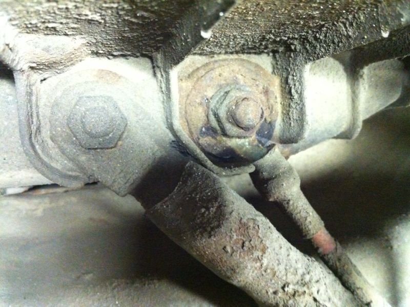 Такие контакты под подозрение попадают в первую очередь