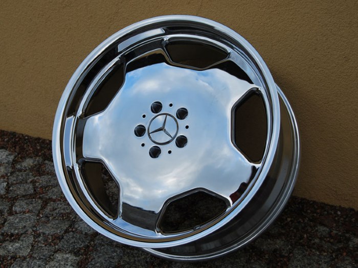Колесные диски цвета хром Колесные диски цвета хром