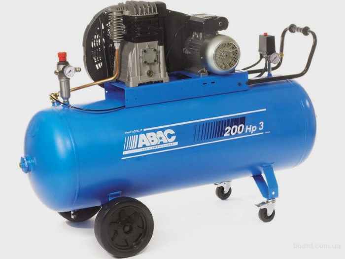 Двухступенчатый компрессор Двухступенчатый компрессор