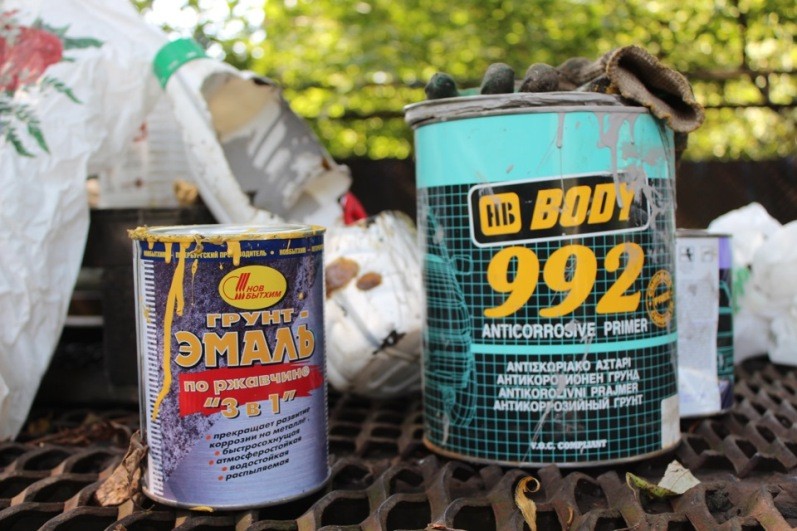 Краска по ржавчине Новбытхим и праймер Боди Краска по ржавчине Новбытхим и праймер Боди