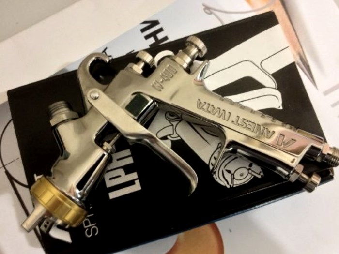 Iwata W400 Iwata W400