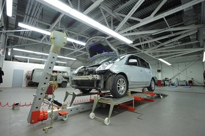 Проверка геометрии кузова на СТО Проверка геометрии кузова на СТО