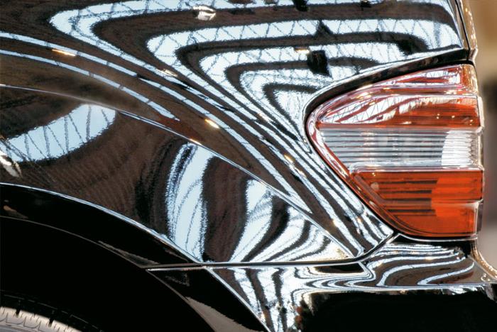 Лакированная поверхность кузова Лакированная поверхность кузова