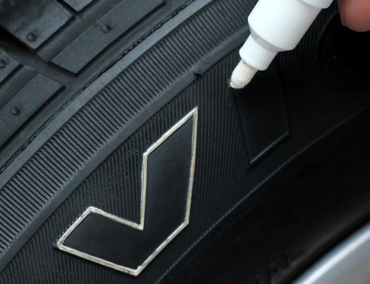 Маркер-краска для шин Маркер-краска для шин