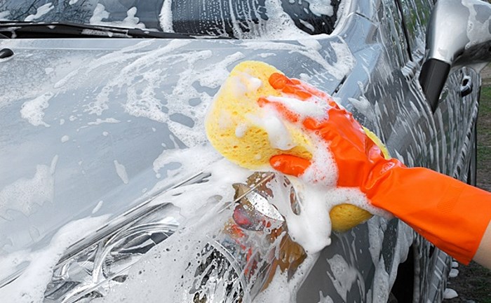 Мойка автомобиля с шампунем