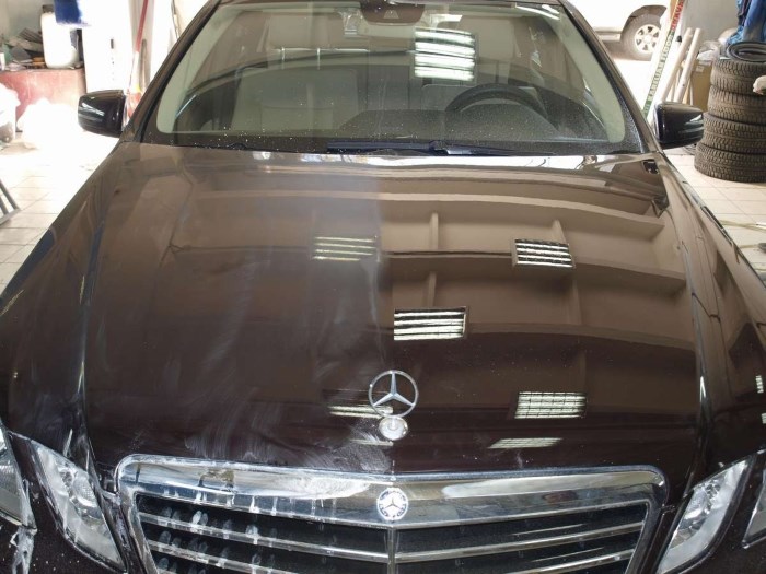 До и после нанесения защитного нанопокрытия на кузов До и после нанесения защитного нанопокрытия на кузов