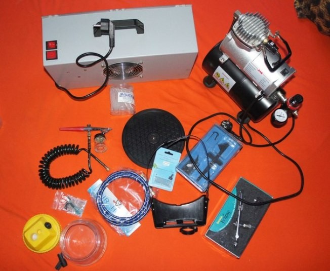 Окрасочный аэрограф Jas 1137, аэрограф IWATA и компрессор для аэрографа Jas 1203 Окрасочный аэрограф Jas 1137, аэрограф IWATA и компрессор для аэрографа Jas 1203