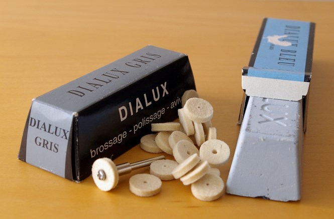Паста Dialux и насадки для шлифовки и полировки Паста Dialux и насадки для шлифовки и полировки