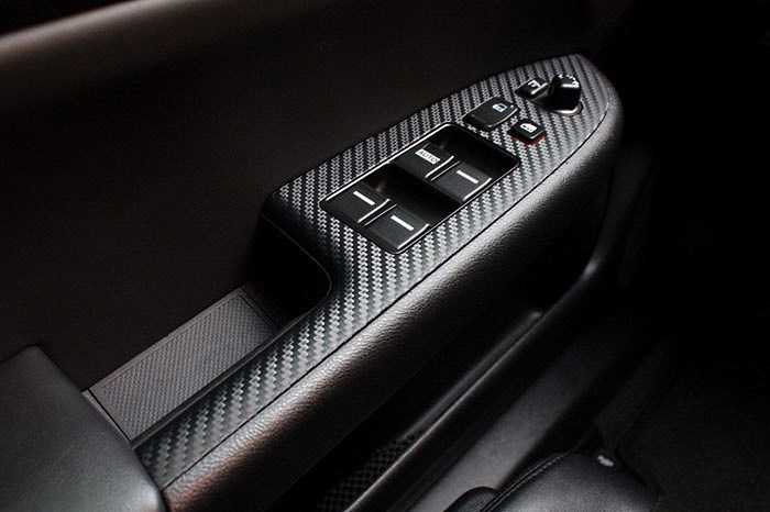 Пленка в салоне авто Пленка в салоне авто