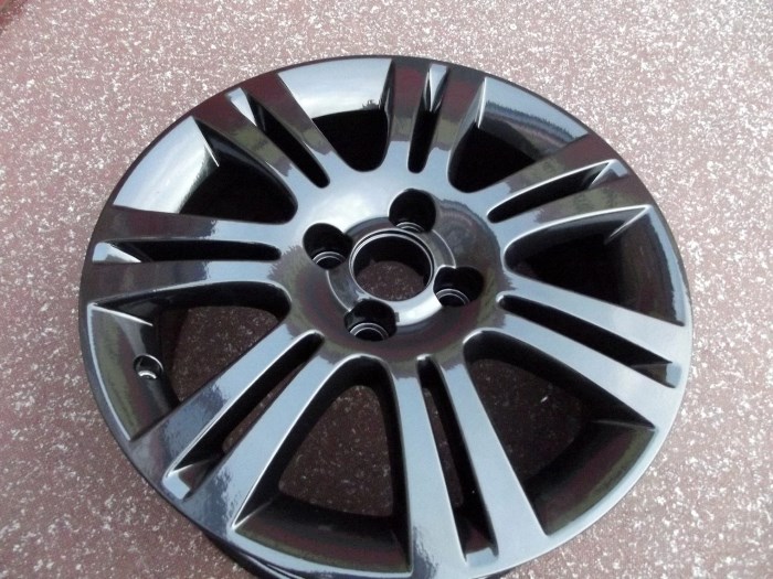 Диск в цвете черный глянец Диск в цвете черный глянец