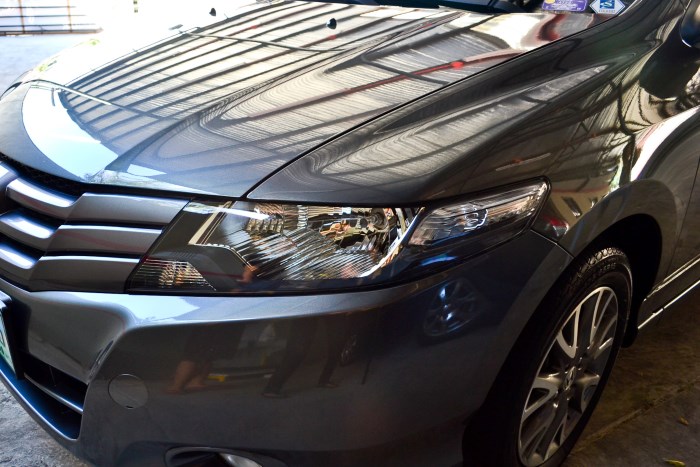 Отполированный автомобиль Отполированный автомобиль