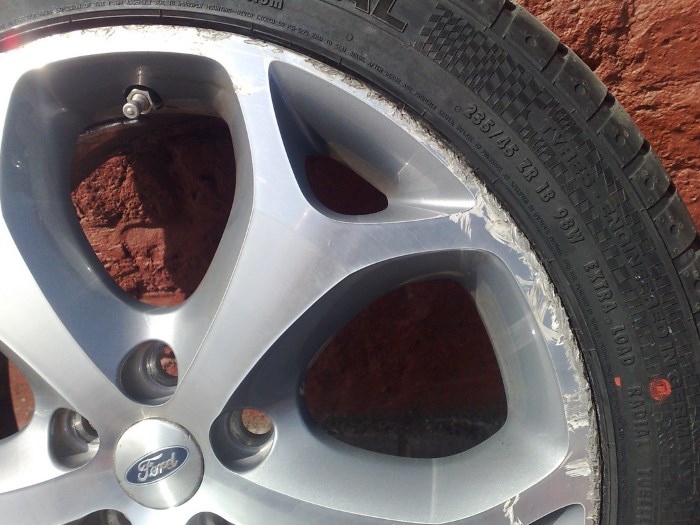 Повреждения на диске Повреждения на диске