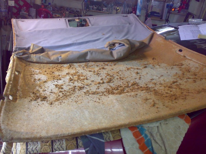 Ремонт потолка автомобиля Ремонт потолка автомобиля