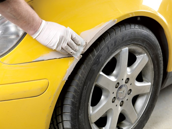 Шпаклевание вмятины Шпаклевание вмятины