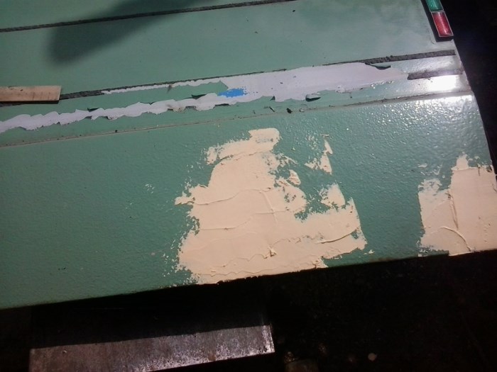 Шпатлевка на двери Шпатлевка на двери