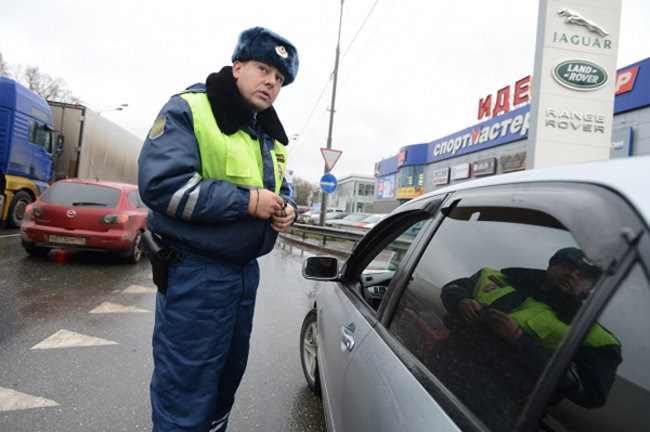 Инспектор ГИБДД Инспектор ГИБДД